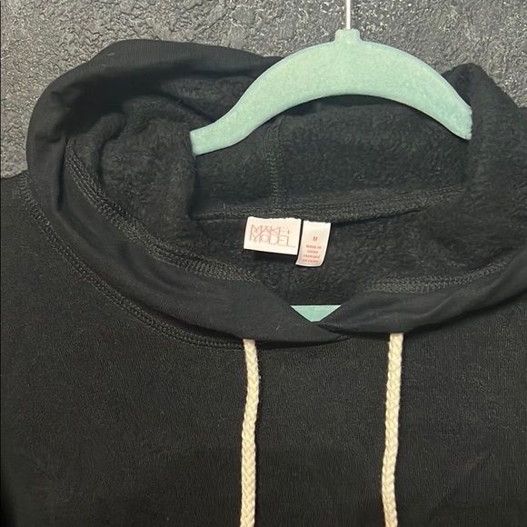 NWT Sweater - Picture 3 of 4